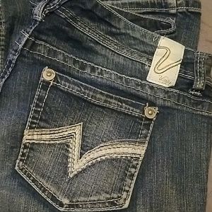 Vanity curvy jeans